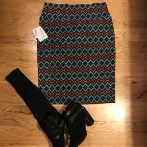NBW LulaRoe Cassie skirt